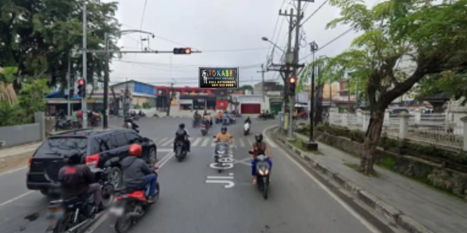 Sewa Reklame Billboard Tokabe.id - Jl. Gedung Arca Simp. Jl. HM Joni, Medan - Pasang iklan billboard Medan