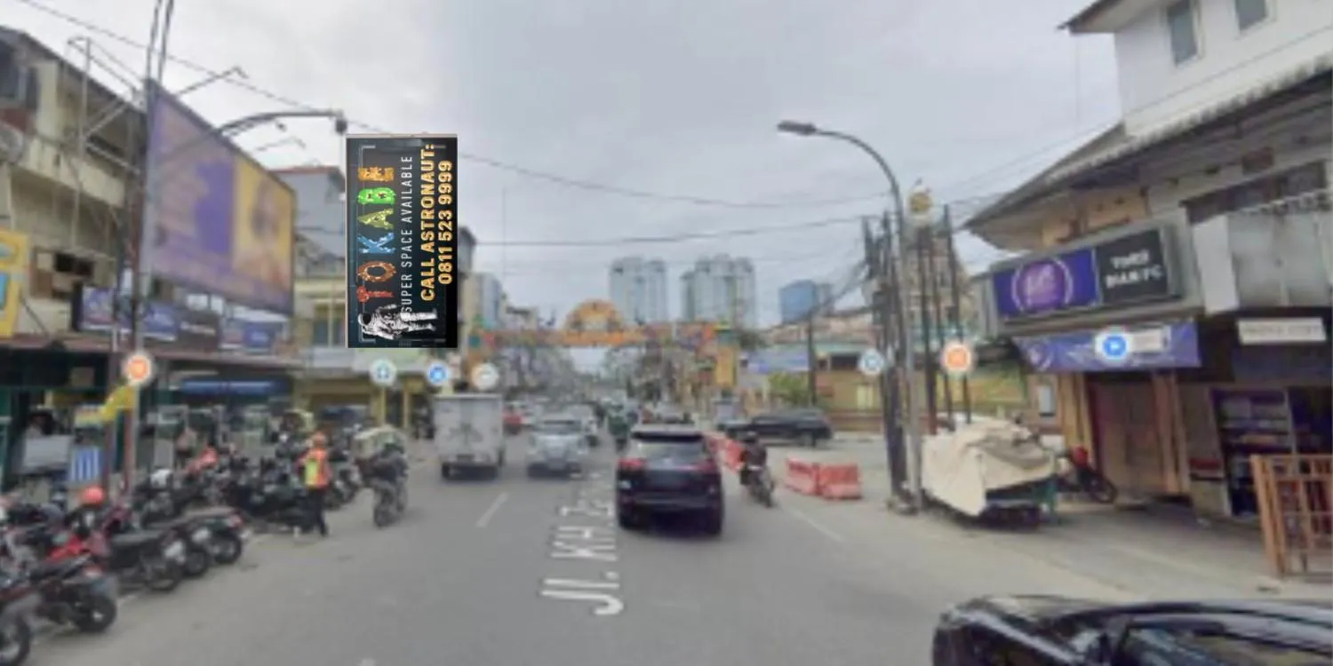 Sewa Reklame Billboard Tokabe.id - Jl. Zainul Arifin Simp. Jl. T. Umar, Medan - Jasa sewa billboard Medan
