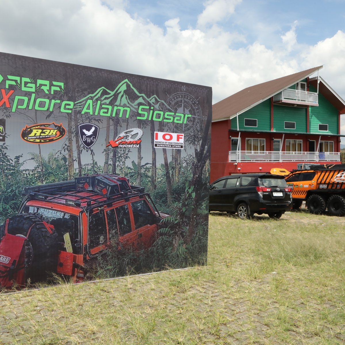 Agra Xplore Alam Siosar