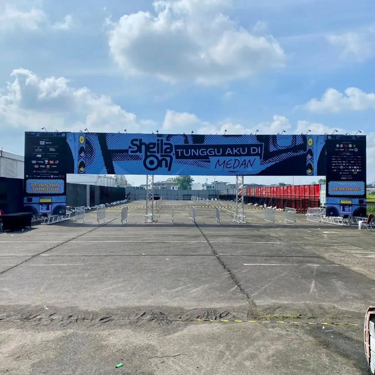 Event Organizer & Brand Activation Tokabe.id - Konser Sheila on 7 "Tunggu Aku di Medan" Gallery 2 - Vendor IT event Medan